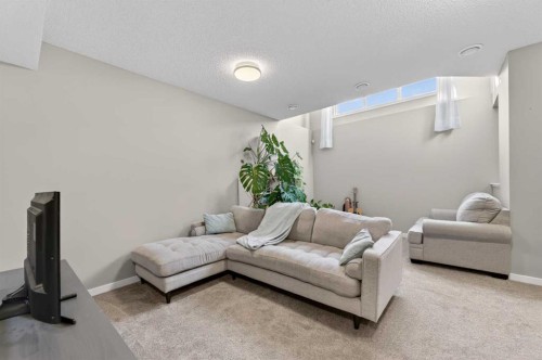 64 Masters Link Se, Calgary, AB - Indoor Photo Showing Bathroom