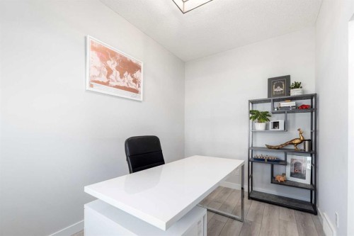 99 Haskayne Drive Nw, Calgary, AB - Indoor