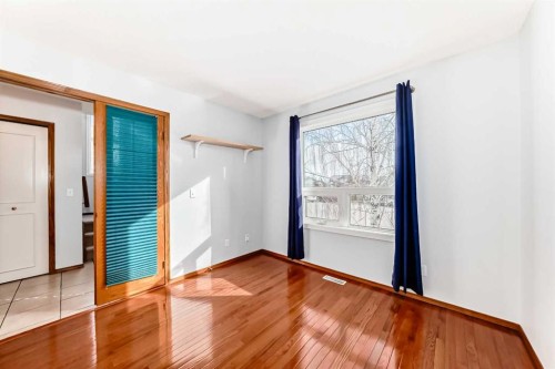 42 Harvest Rose Place Ne, Calgary, AB - Indoor Photo Showing Other Room