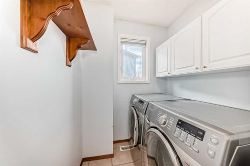 42 Harvest Rose Place Ne, Calgary, AB - Indoor Photo Showing Laundry Room