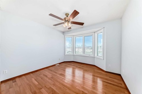 42 Harvest Rose Place Ne, Calgary, AB - Indoor Photo Showing Other Room