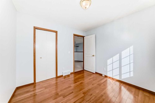 42 Harvest Rose Place Ne, Calgary, AB - Indoor Photo Showing Other Room