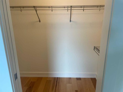 503-433 11 Avenue Se, Calgary, AB - Indoor With Storage