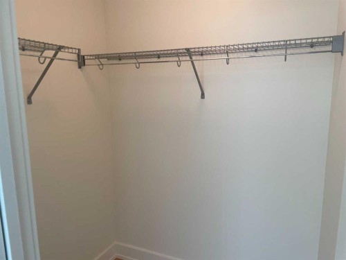 503-433 11 Avenue Se, Calgary, AB - Indoor With Storage