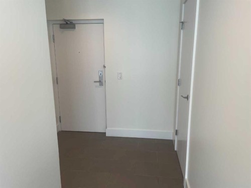 503-433 11 Avenue Se, Calgary, AB - Indoor Photo Showing Other Room