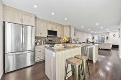 1616-7451 Falconridge Boulevard NE Calgary, AB T3J 0Z8