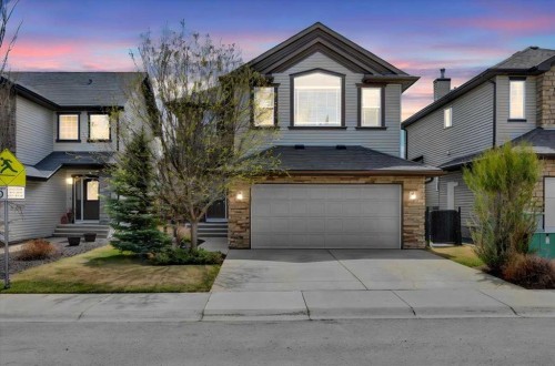 9 Crystal Green Way  Okotoks, AB T1S 2K5