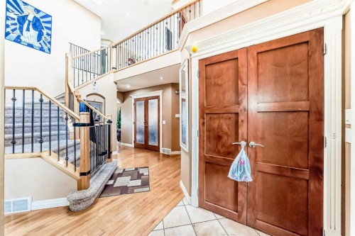 602 Wentworth Place Sw, Calgary, AB - Indoor Photo Showing Other Room