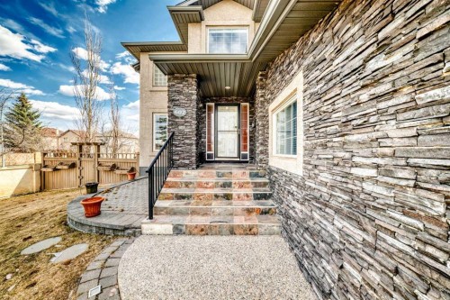 602 Wentworth Place Sw, Calgary, AB - Outdoor