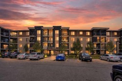 414-7210 80 Avenue NE Calgary, AB T3J 0N7