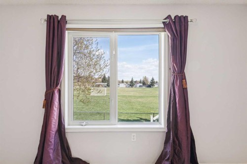 34-105 Elm Place, Okotoks, AB - Indoor