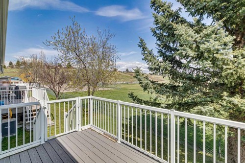 34-105 Elm Place, Okotoks, AB - Outdoor