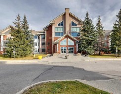 321-6868 Sierra Morena Boulevard SW Calgary, AB T3H 3R6