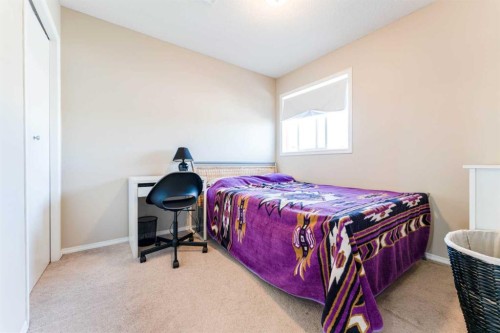 140 Prestwick Avenue Se, Calgary, AB - Indoor Photo Showing Bedroom