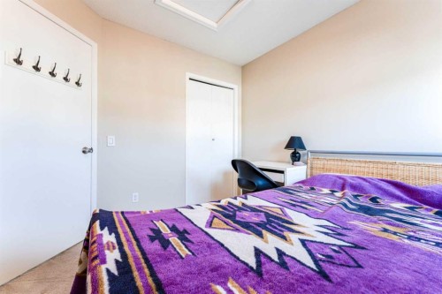 140 Prestwick Avenue Se, Calgary, AB - Indoor Photo Showing Bedroom
