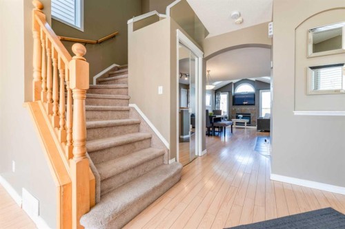 140 Prestwick Avenue Se, Calgary, AB - Indoor Photo Showing Other Room