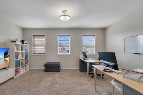 190 Covecreek Place Ne, Calgary, AB - Indoor Photo Showing Office