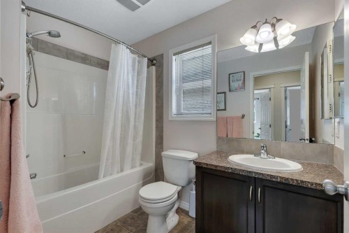 190 Covecreek Place Ne, Calgary, AB - Indoor Photo Showing Bathroom