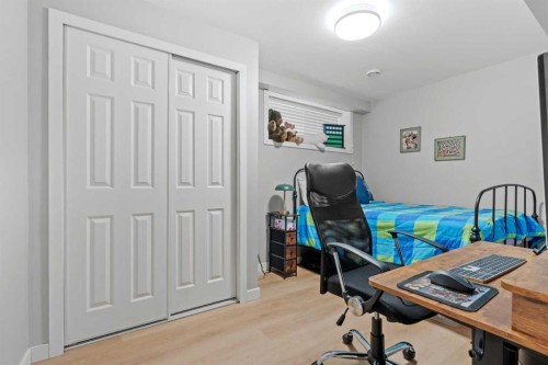 100 Redstone Avenue Ne, Calgary, AB - Indoor