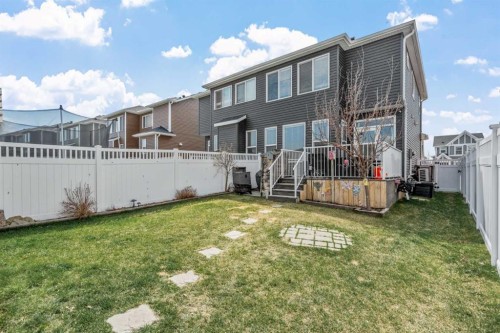 100 Redstone Avenue Ne, Calgary, AB - Outdoor