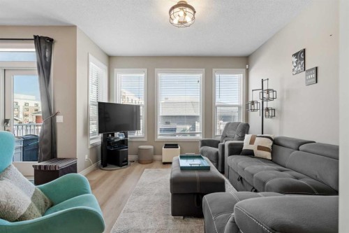 100 Redstone Avenue Ne, Calgary, AB - Indoor Photo Showing Living Room