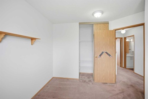 6016 Martingrove Road Ne, Calgary, AB - Indoor Photo Showing Other Room