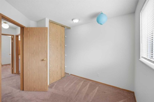 6016 Martingrove Road Ne, Calgary, AB - Indoor Photo Showing Other Room