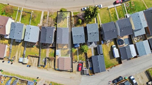 6016 Martingrove Road Ne, Calgary, AB - Indoor