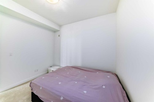 410-30 Sage Hill Walk Nw, Calgary, AB - Indoor Photo Showing Bedroom