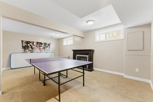 207 Gleneagles View, Cochrane, AB 