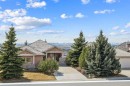 207 Gleneagles View, Cochrane, AB 