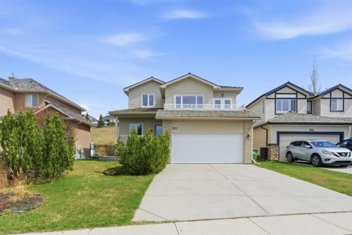 207 Gleneagles View, Cochrane, AB 