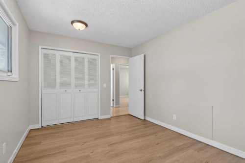 5543 Dalhart Road Nw, Calgary, AB 