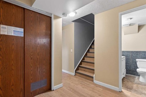 5543 Dalhart Road Nw, Calgary, AB 