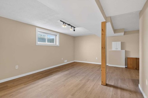 5543 Dalhart Road Nw, Calgary, AB 