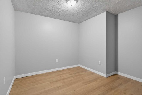 5543 Dalhart Road Nw, Calgary, AB 