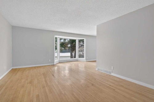 5543 Dalhart Road Nw, Calgary, AB 