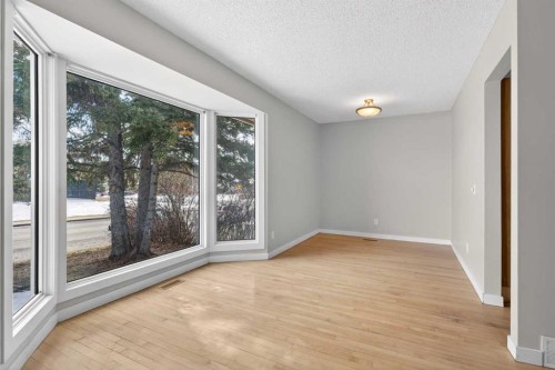 5543 Dalhart Road Nw, Calgary, AB 