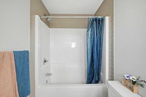 75 Howse Crescent Ne, Calgary, AB 