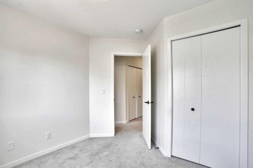 229 South Point Park Sw, Airdrie, AB - Indoor Photo Showing Other Room