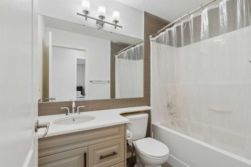 2134 Brightoncrest Common Se, Calgary, AB - Indoor Photo Showing Bathroom