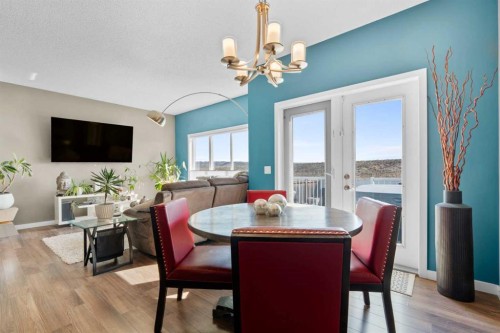534 River Heights Crescent, Cochrane, AB - Indoor Photo Showing Dining Room