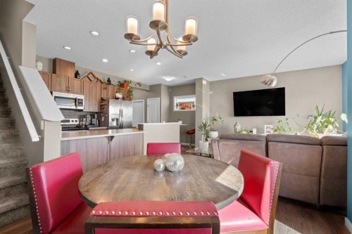 534 River Heights Crescent, Cochrane, AB - Indoor