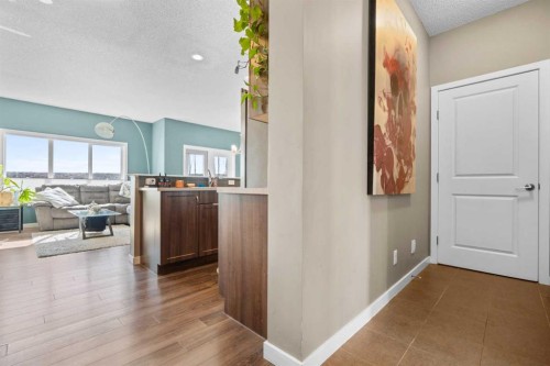 534 River Heights Crescent, Cochrane, AB - Indoor Photo Showing Other Room