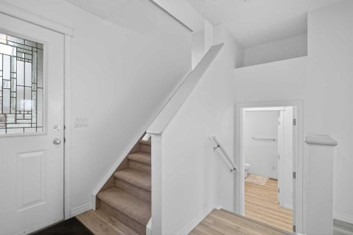 8050 Cougar Ridge Avenue Sw, Calgary, AB - Indoor Photo Showing Other Room