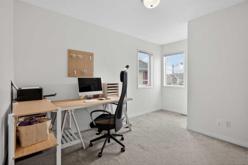8050 Cougar Ridge Avenue Sw, Calgary, AB - Indoor Photo Showing Office