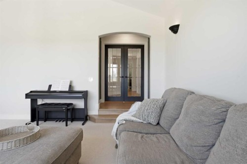 15 Valley Stream Manor Nw, Calgary, AB - Indoor
