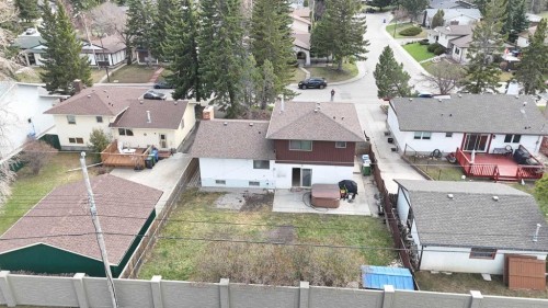 2716 Cedar Ridge Drive Sw, Calgary, AB 