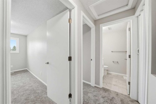92-203 Lynnview Road Se, Calgary, AB - Indoor Photo Showing Other Room