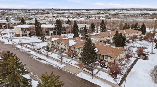 92-203 Lynnview Road Se, Calgary, AB - Outdoor With View